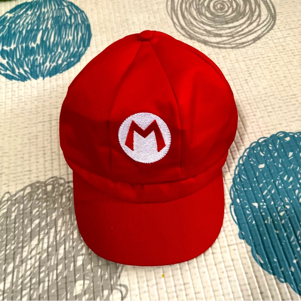 Mario hat (kid)